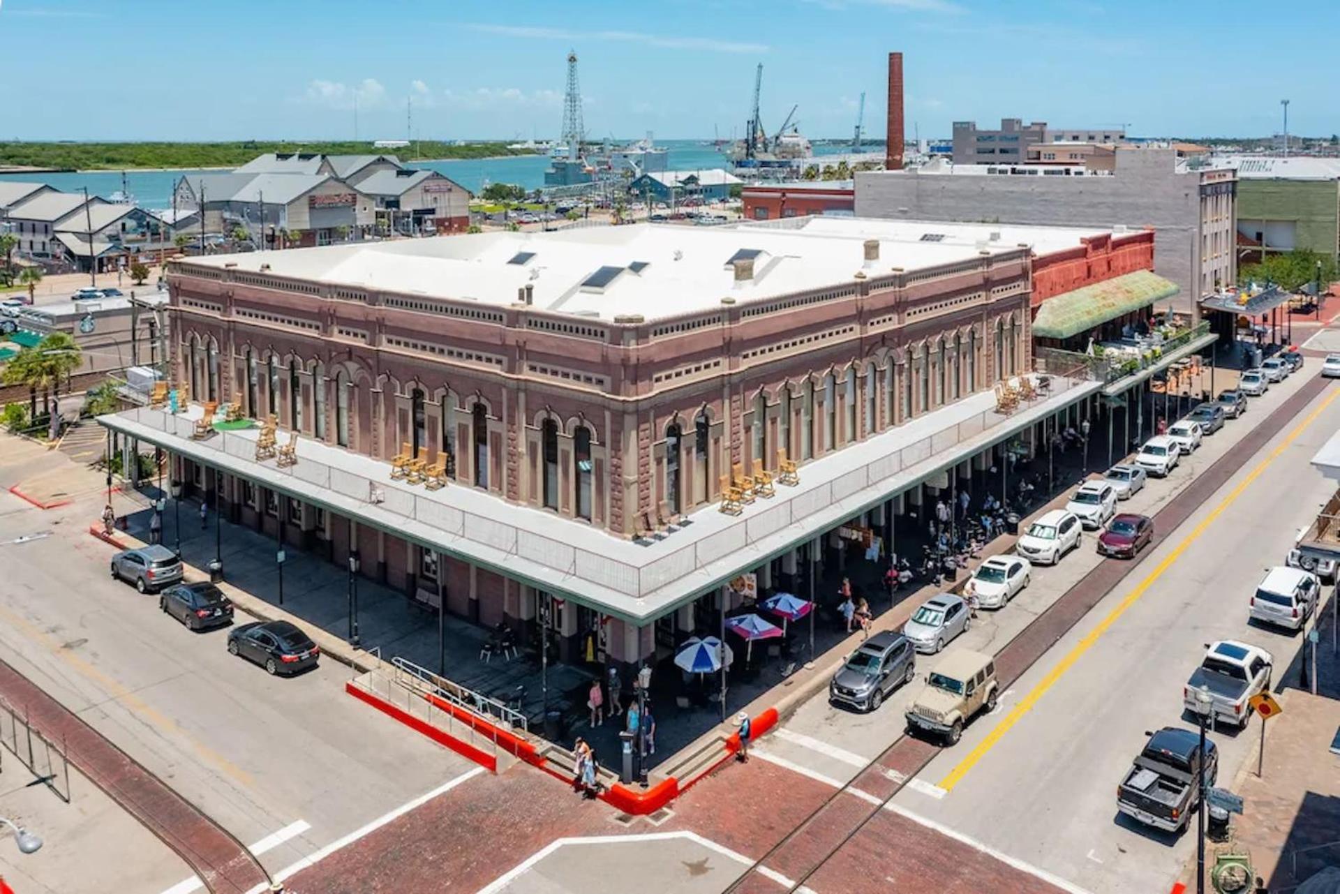 Historic Strand Lofts By 3Rd Coast Getaways Leilighet Galveston Eksteriør bilde